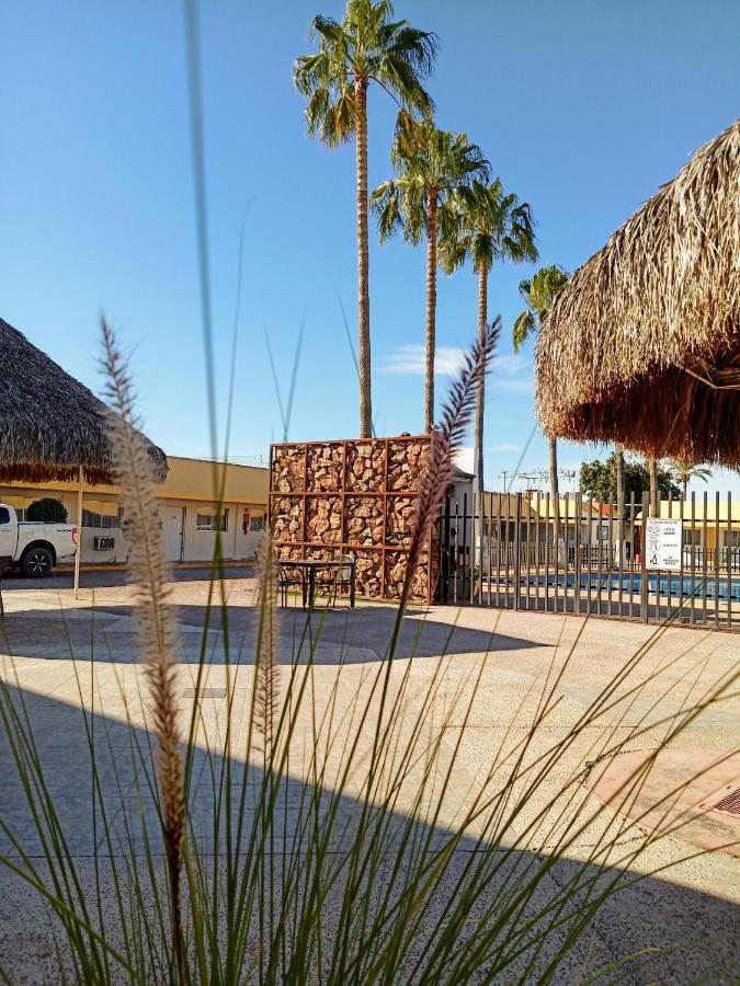 Hotel Posada Del Desierto Heroica Caborca Eksteriør billede